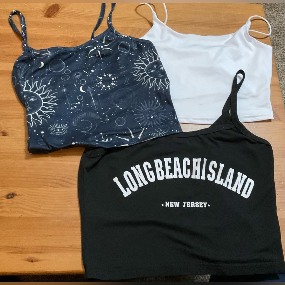 Romwe: 3 bundle/set of  kids cropped/tank tops size small and extra small soft.